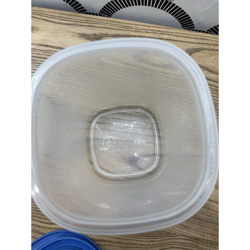Rubbermaid clean